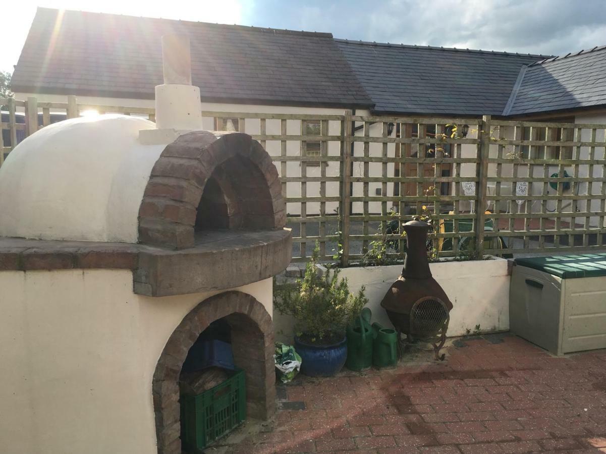 Maesbury Riverside Oswestry Zewnętrze zdjęcie